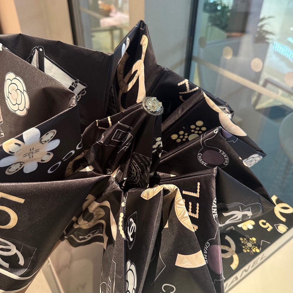 Chanel Three Fold Automatic Folding Sun Umbrella C855646