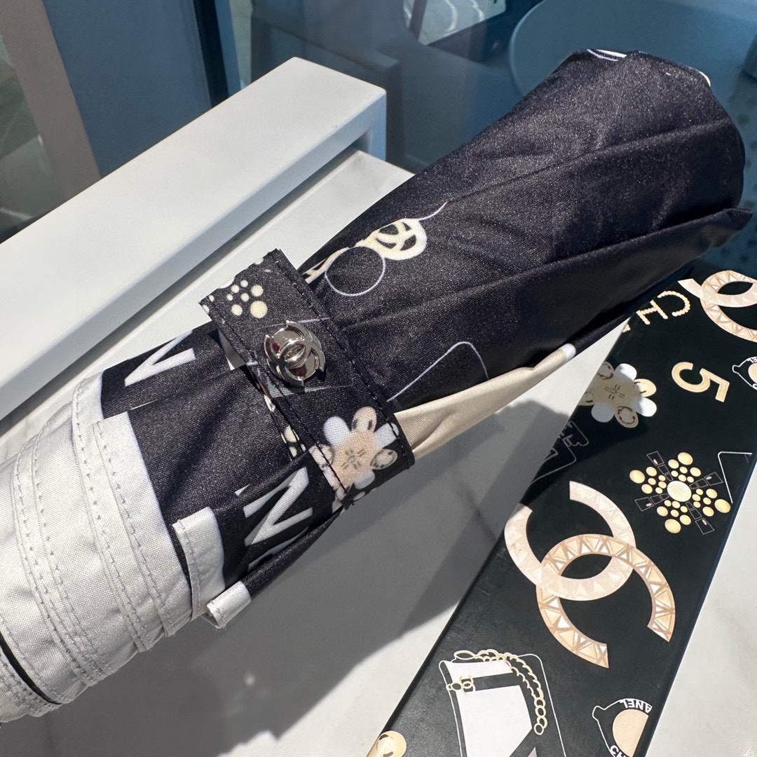 Chanel Three Fold Automatic Folding Sun Umbrella C855646