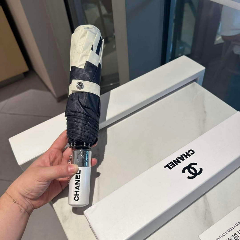 Chanel Three Fold Automatic Folding Sun Umbrella C855657