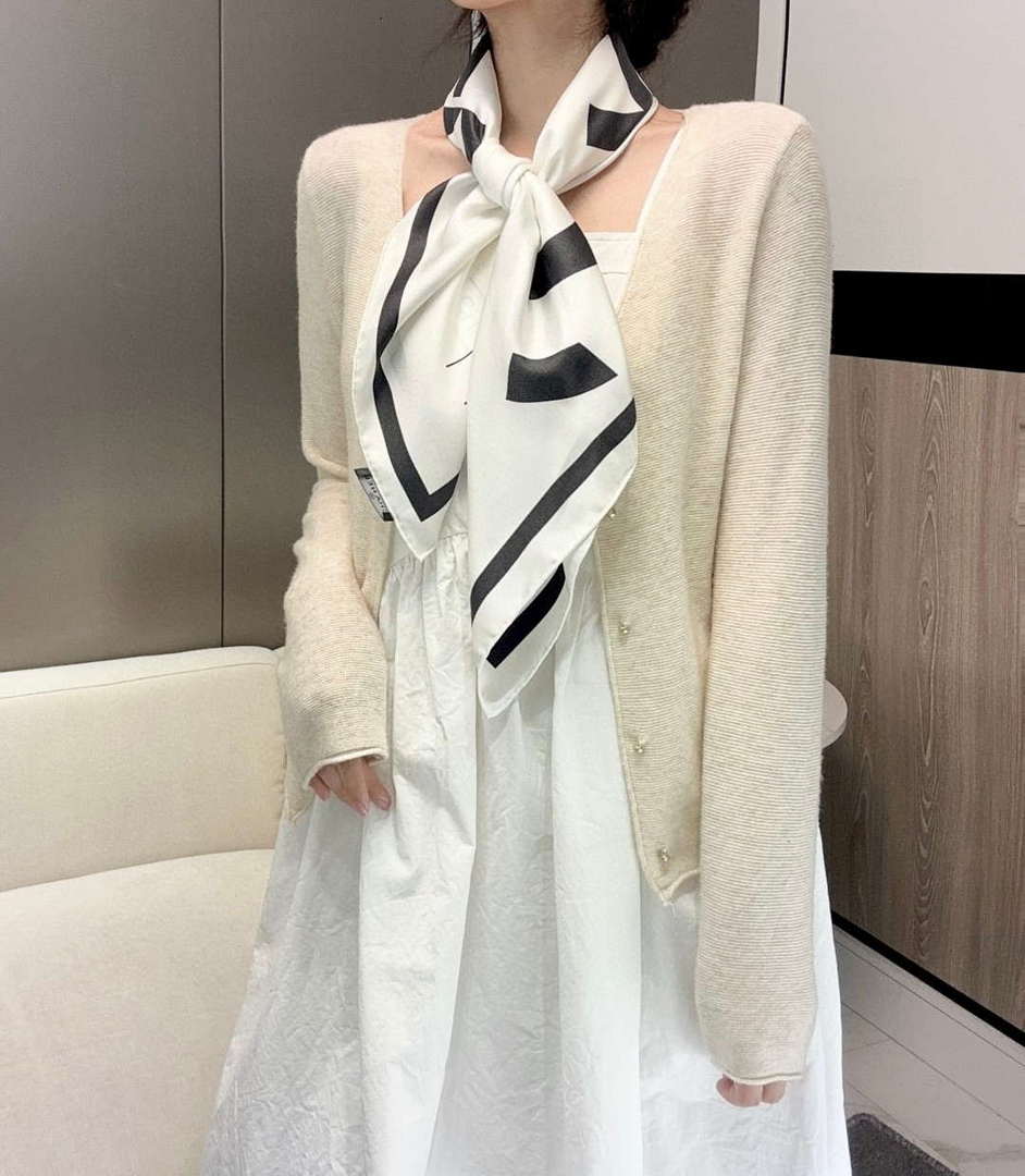 Chanel Twill Silk Square Scarf Designer Scarf C88722