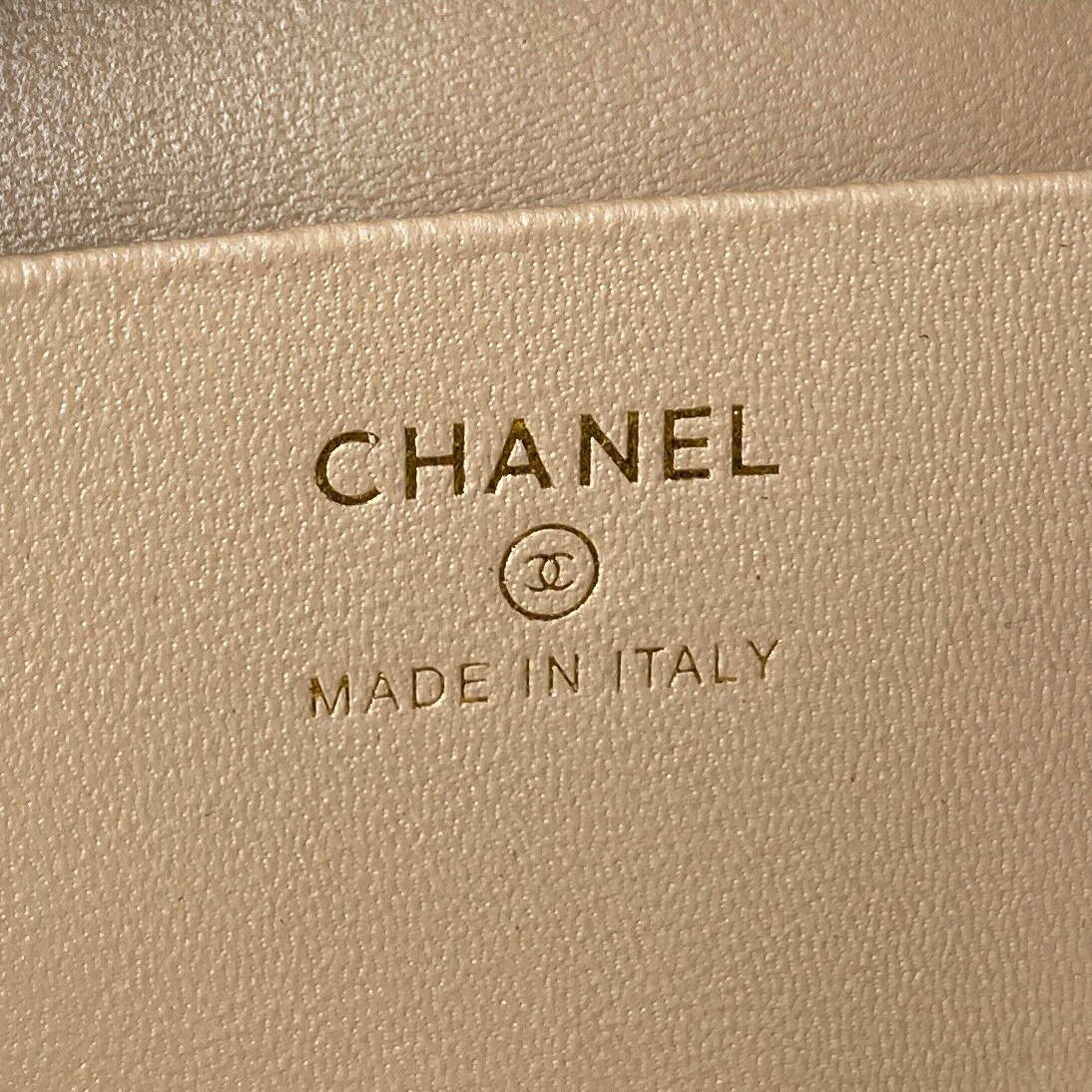 Chanel Vanity Case Shiny Lambskin Gold AP2731 Blue - Default Title - View 8