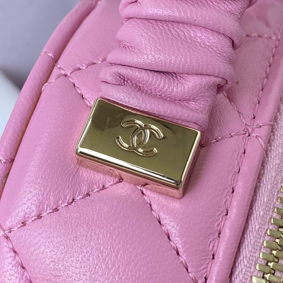 Chanel Vanity Case Shiny Lambskin Gold AP2731 Pink - Default Title - View 5