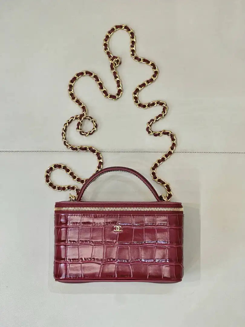 Chanel Vanity with chain  Crocodile Embossed Calfskin AP5387 Wine Red