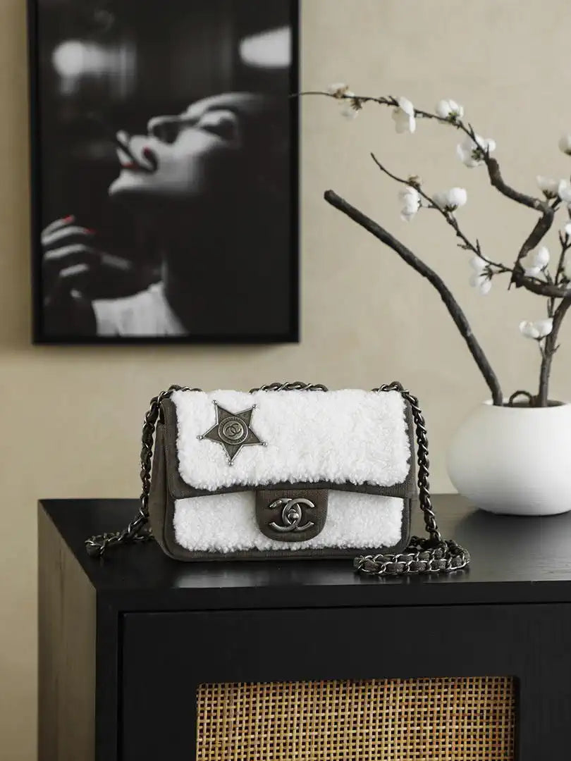 Chanel Vintage Large Mini Flap Dallas Exclusive Badge Shearling White