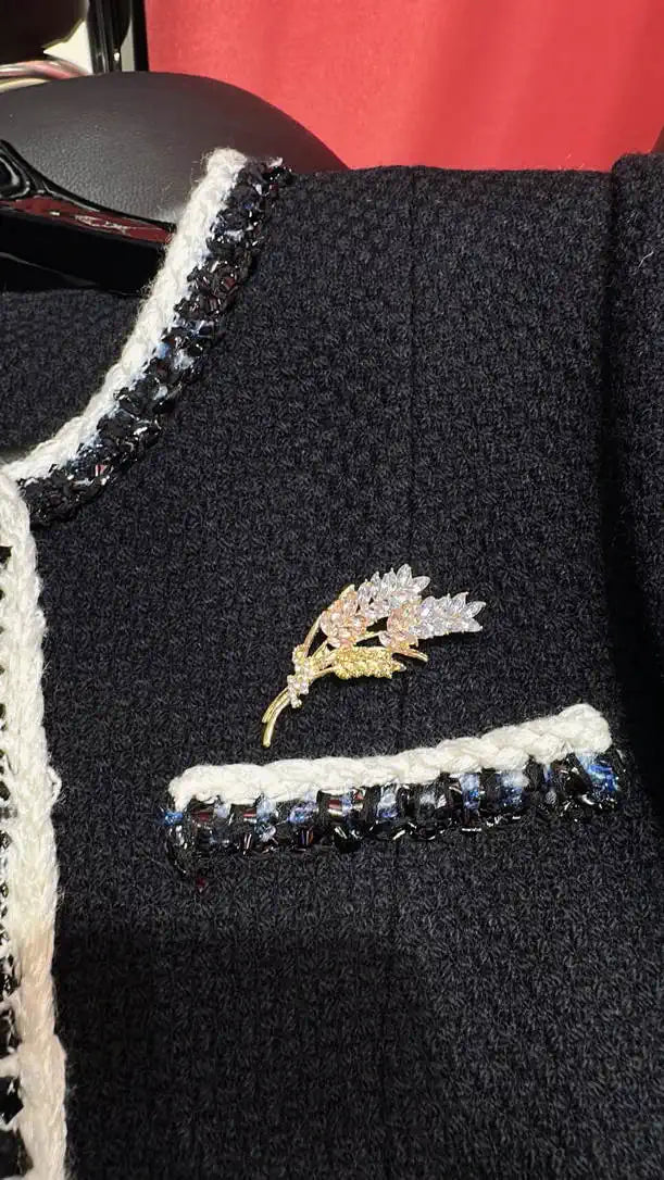 Chanel Women Black Tweed  jacket C62326