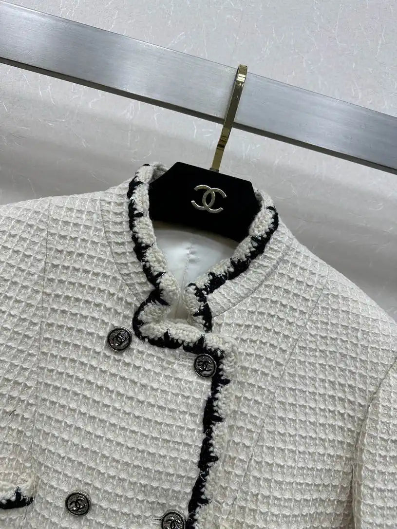 Chanel Women Double-breasted jacket C62323
