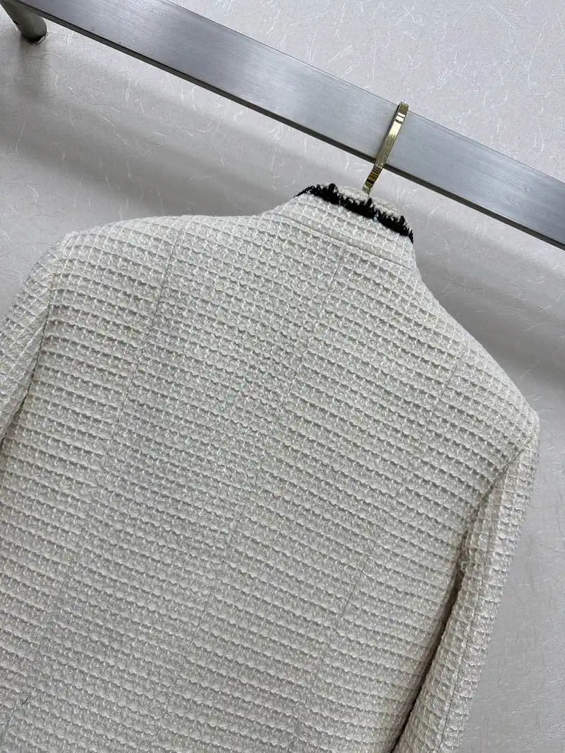 Chanel Women Double-breasted jacket C62323