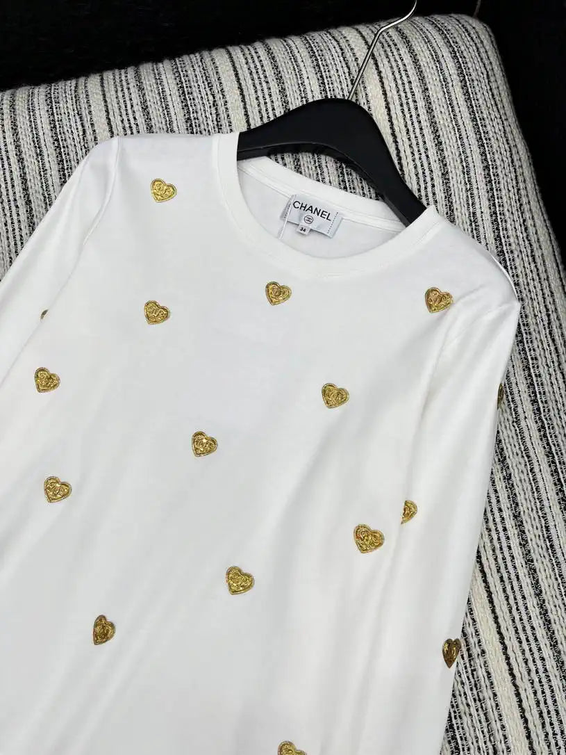 Chanel Women Double C metal badge long-sleeved T-shirt  C62333