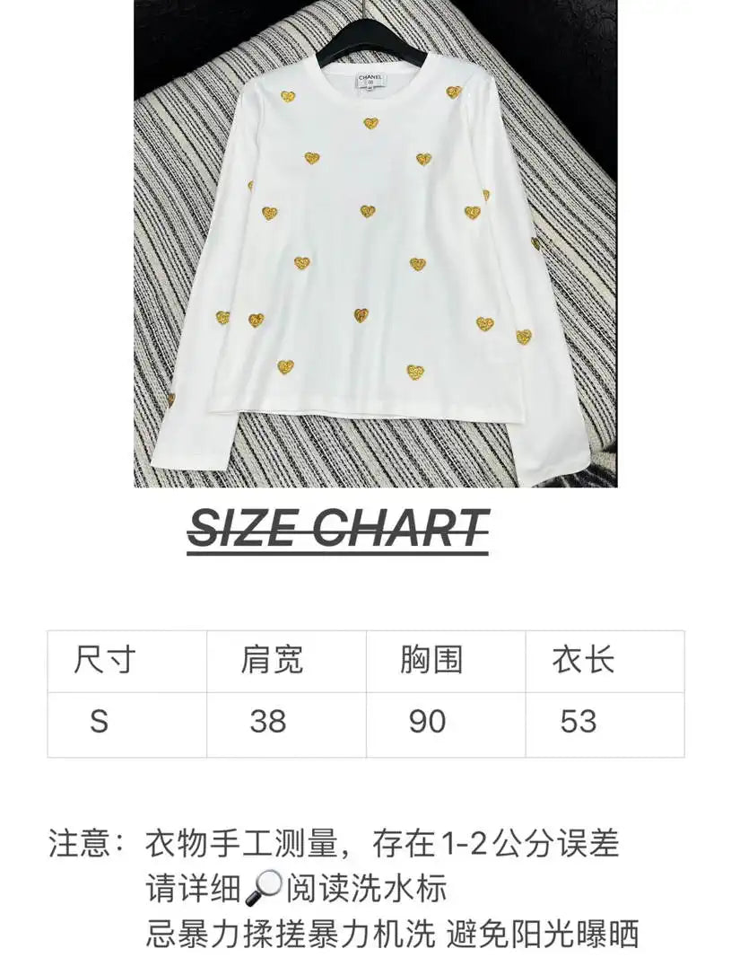 Chanel Women Double C metal badge long-sleeved T-shirt  C62333