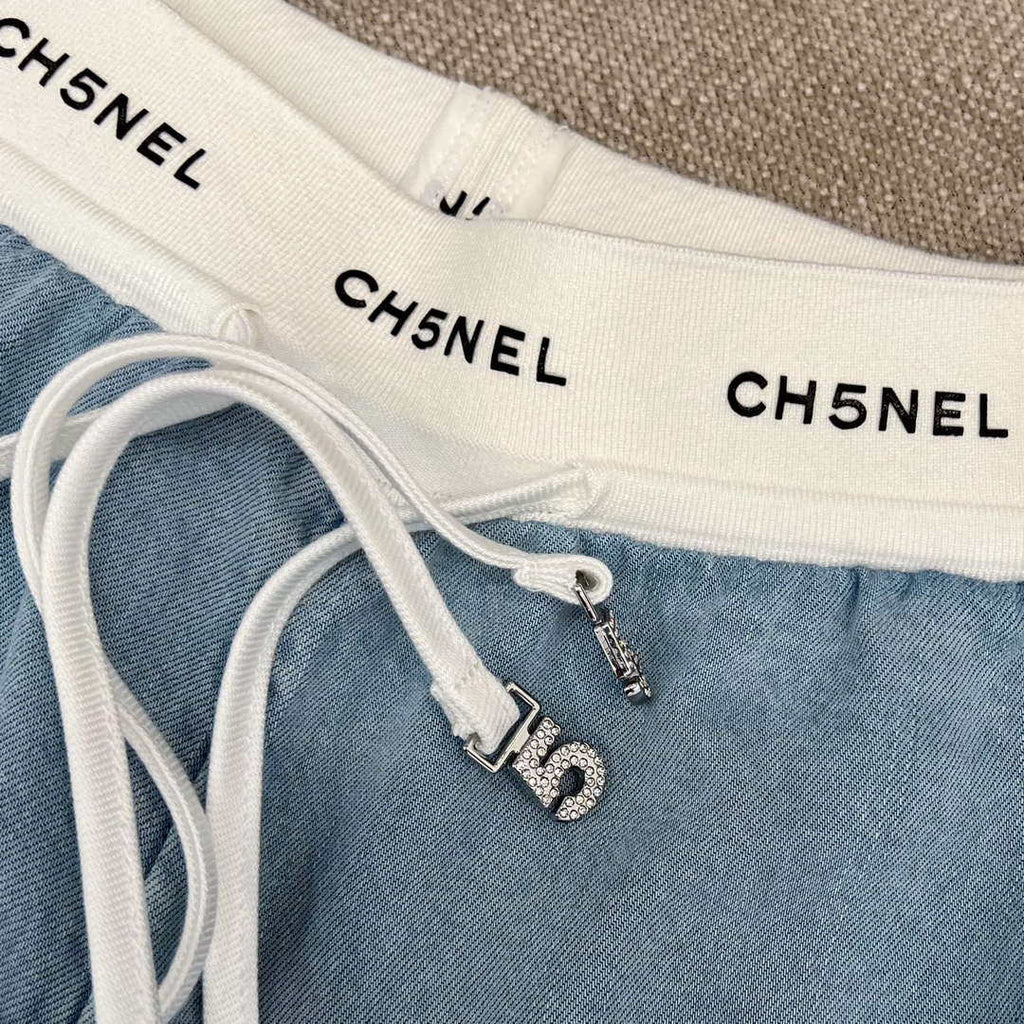 Chanel Women Fashion Contrast color drawstring Tencel denim wide-leg pants Jeans C58800