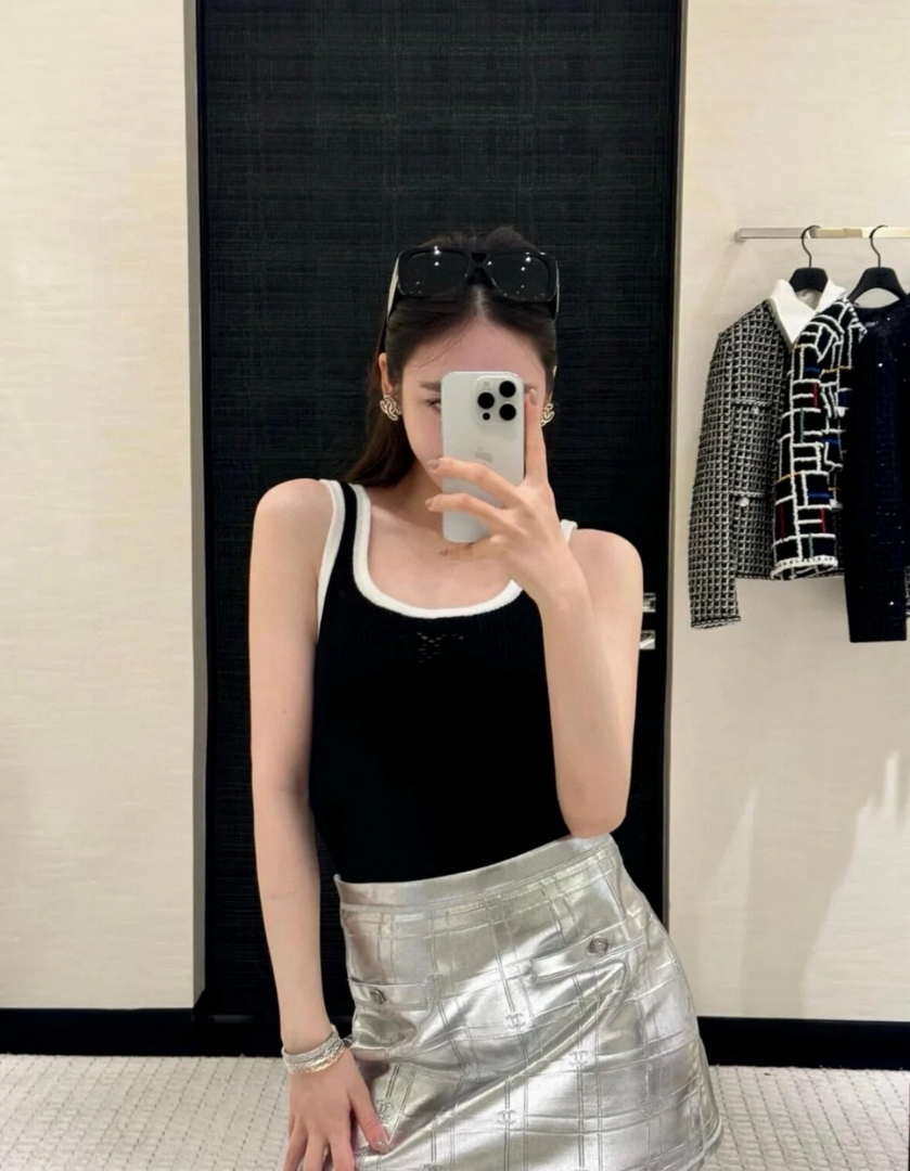 Chanel Women Fashion Knitted T-shirt C81101