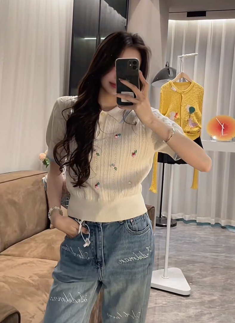 Chanel Women Fashion Knitted T-shirt C81102