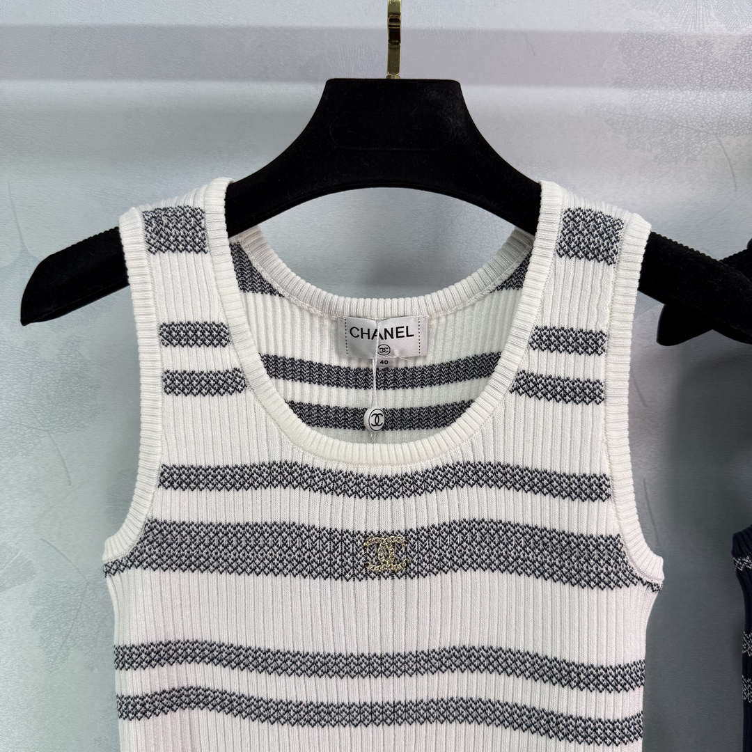 Chanel Women Fashion Knitted T-shirt Vest C81104