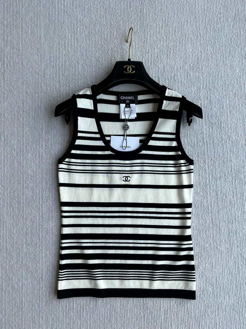 Chanel Women Fashion Knitted T-shirt Vest C81115