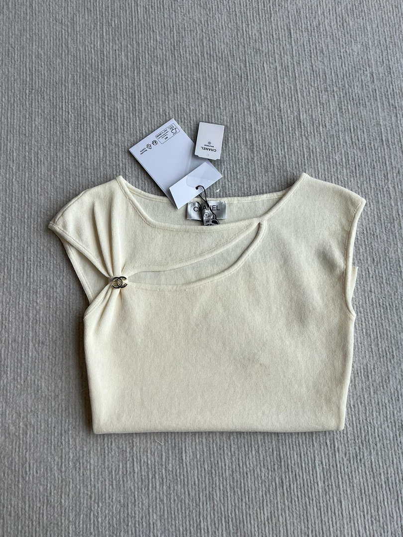 Chanel Women Fashion Knitted T-shirt Vest C81116