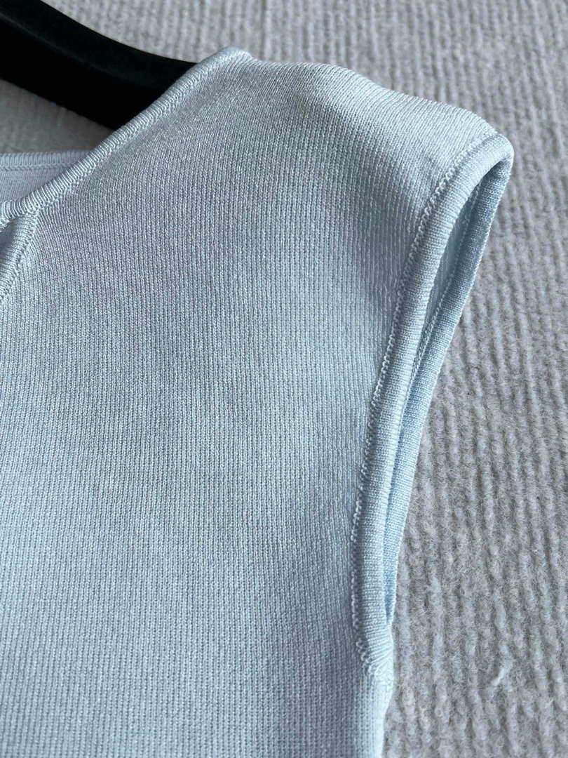 Chanel Women Fashion Knitted T-shirt Vest C81116