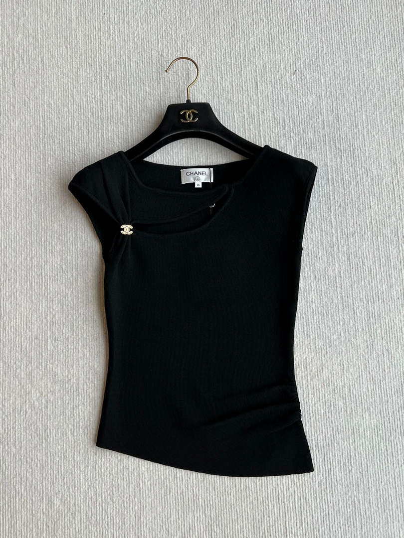 Chanel Women Fashion Knitted T-shirt Vest C81116