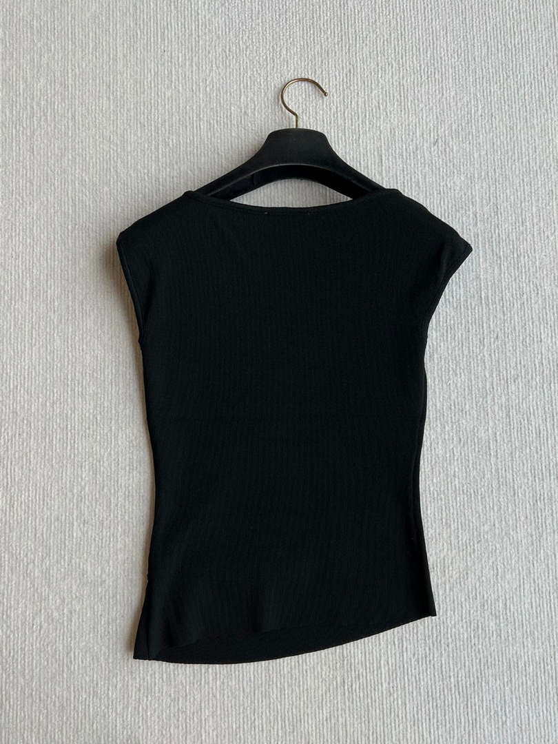 Chanel Women Fashion Knitted T-shirt Vest C81116