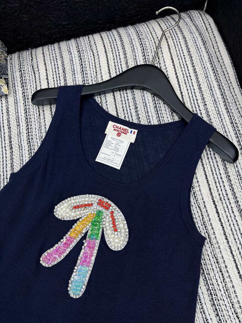 Chanel Women Fashion Knitted T-shirt Vest C81108
