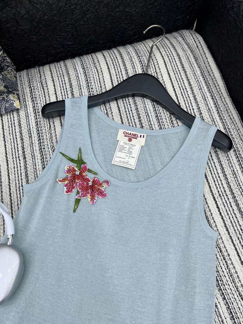 Chanel Women Fashion Knitted T-shirt Vest C81109
