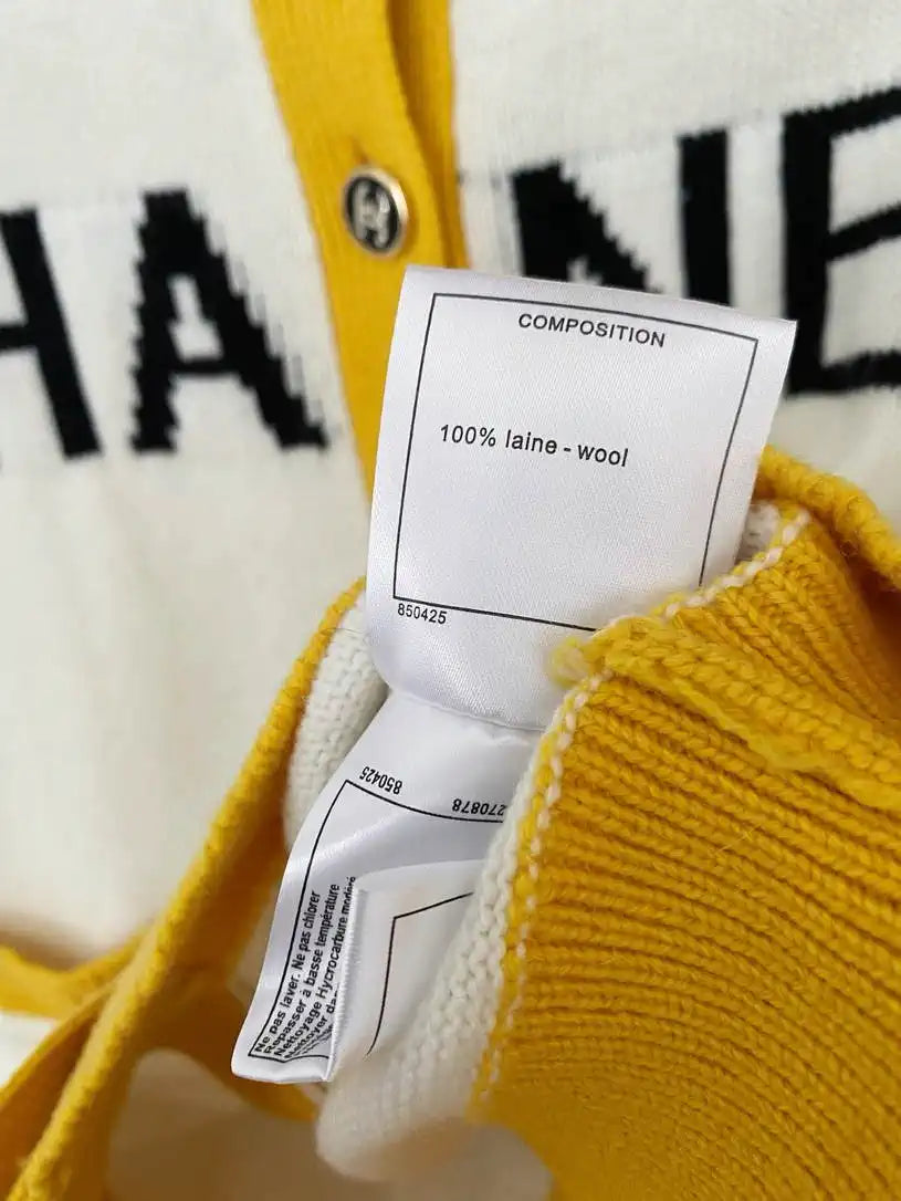 Chanel Women Lettering color-block wool cardigan Sweater CC69207