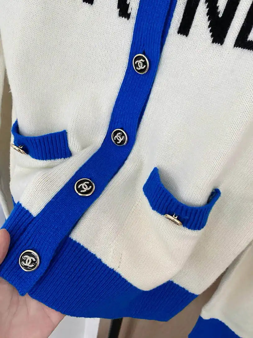Chanel Women Lettering color-block wool cardigan Sweater CC69207