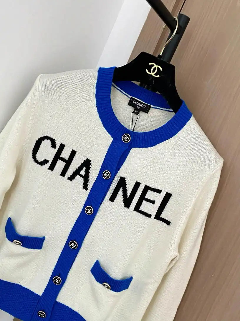 Chanel Women Lettering color-block wool cardigan Sweater CC69207