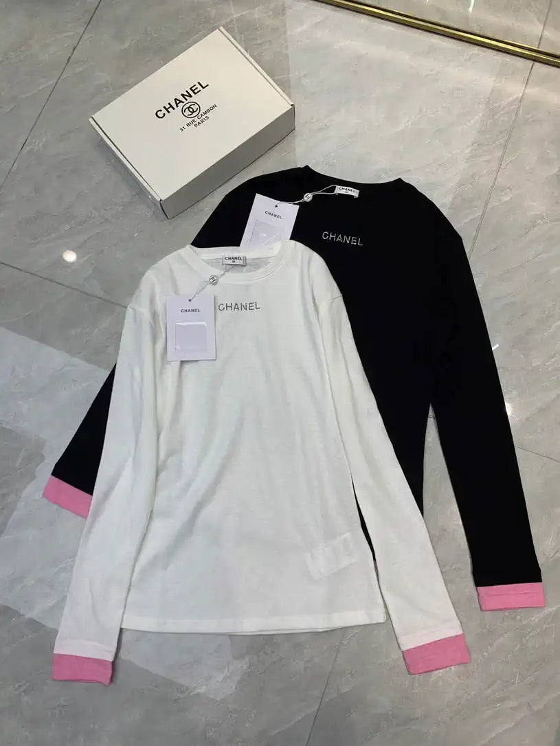 Chanel Women Long-sleeved T-shirt with pink cuffs  CC69212