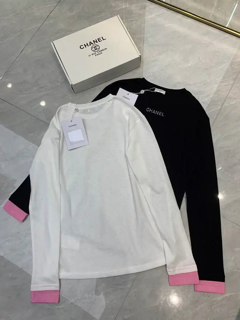 Chanel Women Long-sleeved T-shirt with pink cuffs  CC69212