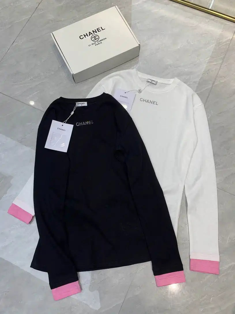 Chanel Women Long-sleeved T-shirt with pink cuffs  CC69212
