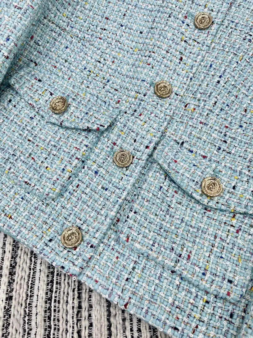 Chanel Women Sequined tweed crew neck jacket C62317