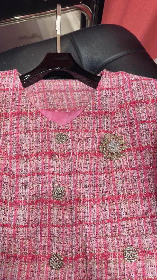 Chanel Women Tweed Rose and pink plaid  jacket C62327