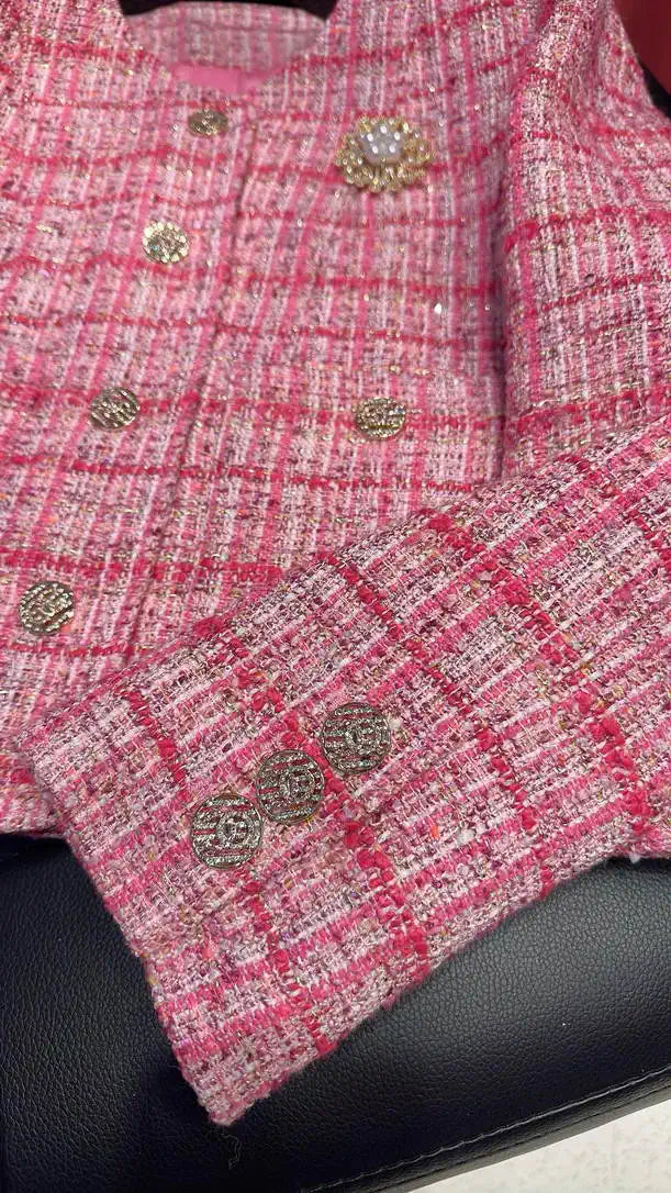 Chanel Women Tweed Rose and pink plaid  jacket C62327