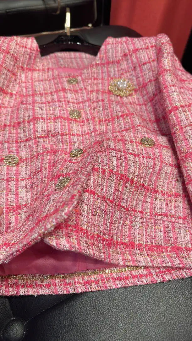 Chanel Women Tweed Rose and pink plaid  jacket C62327