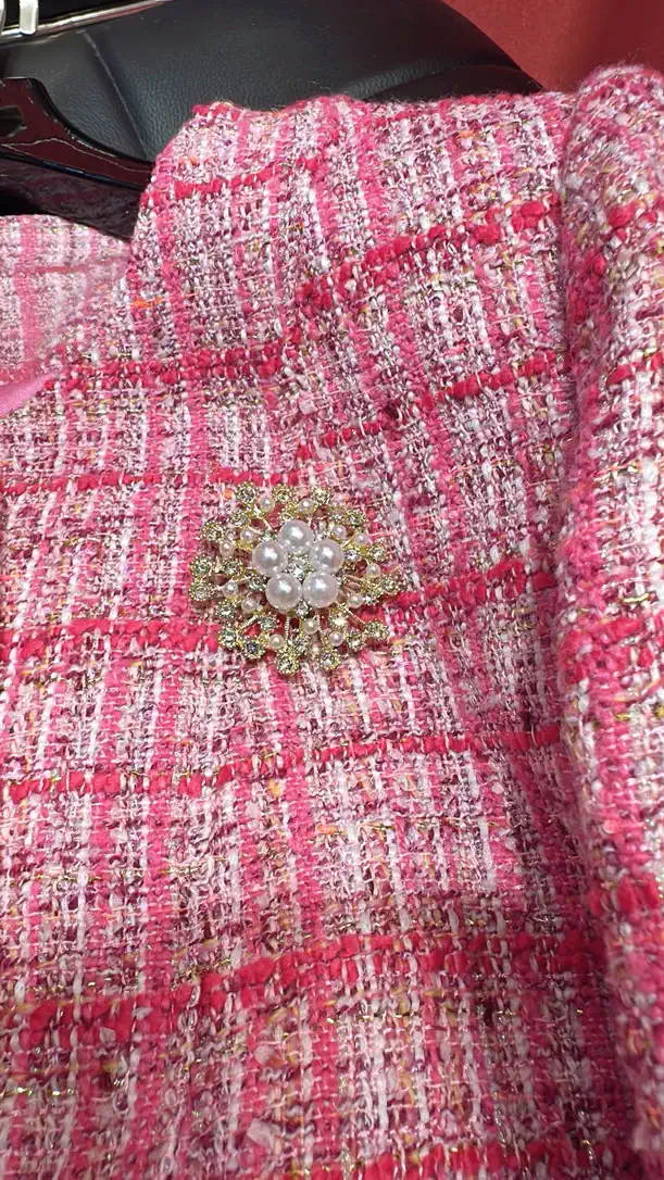 Chanel Women Tweed Rose and pink plaid  jacket C62327