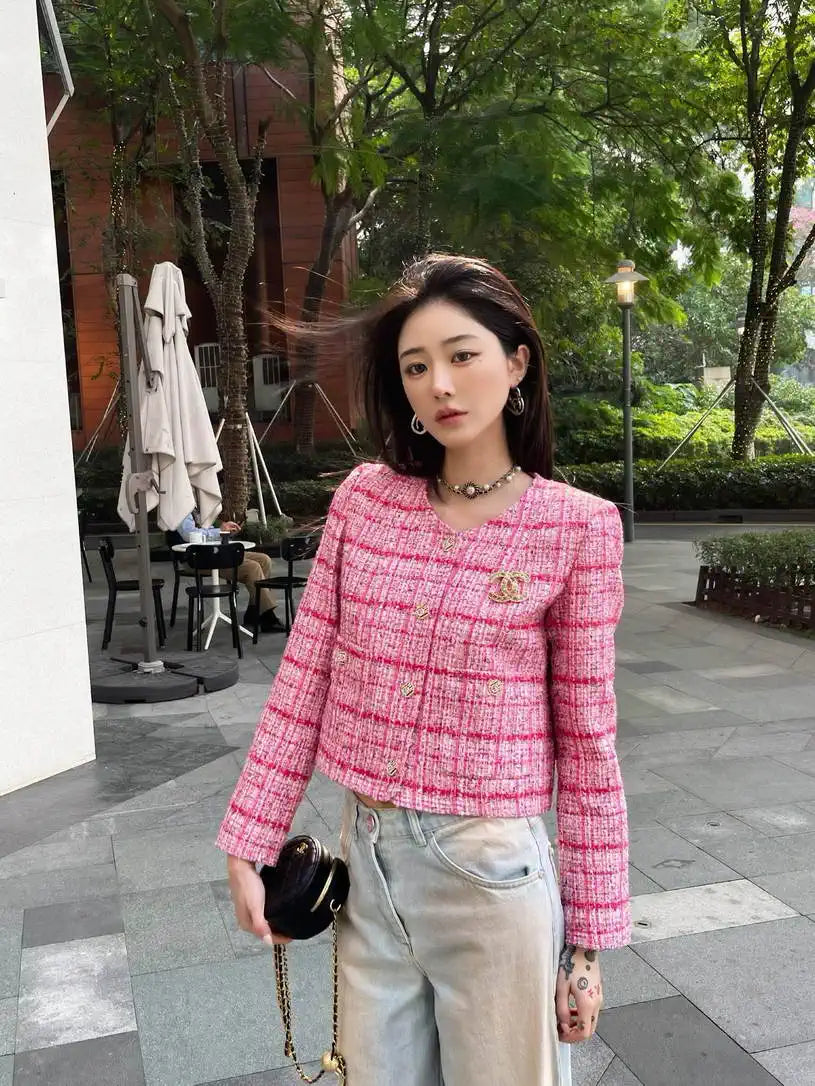 Chanel Women Tweed Rose and pink plaid  jacket C62327