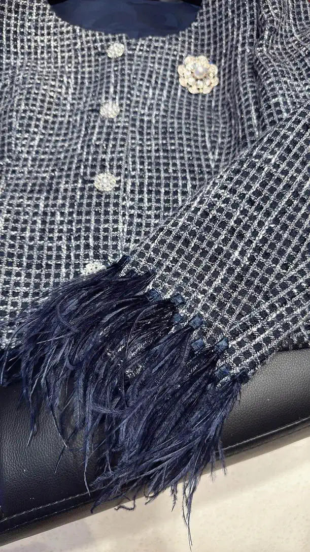 Chanel Women Tweed Thin fabric with ostrich feathers jacket C62329