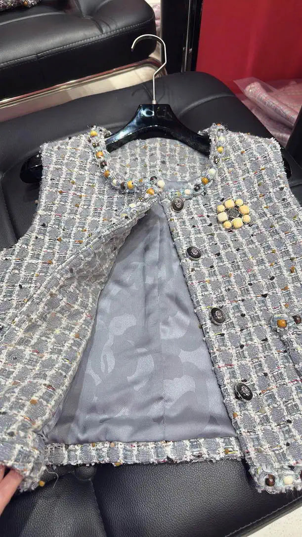 Chanel Women Tweed vest jacket C62331