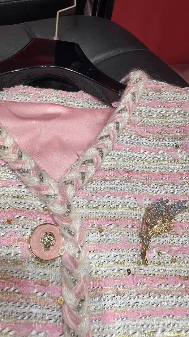 Chanel Women Tweed vest jacket C62331