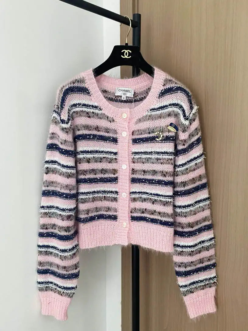 Chanel Women Wool Cardigan Sweater CC69210