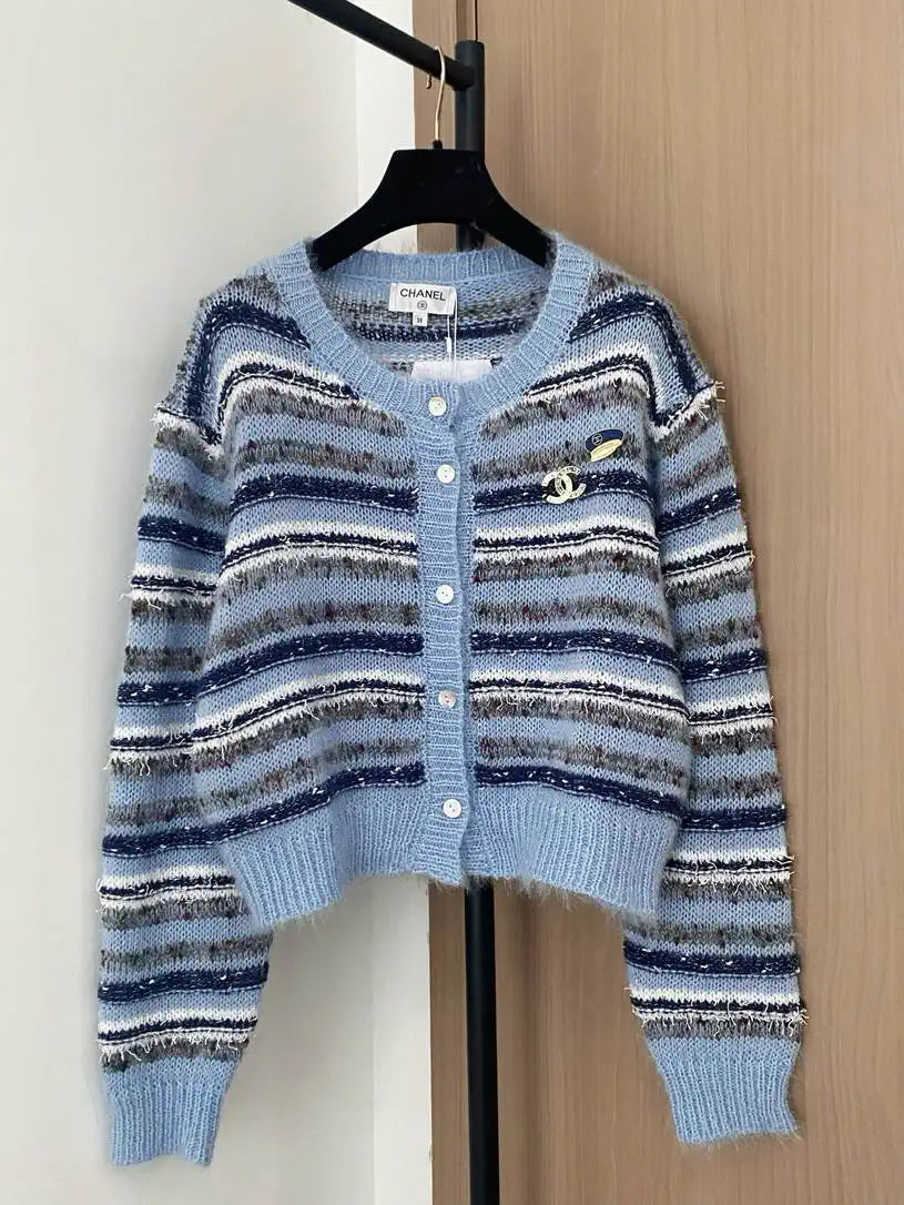 Chanel Women Wool Cardigan Sweater CC69210