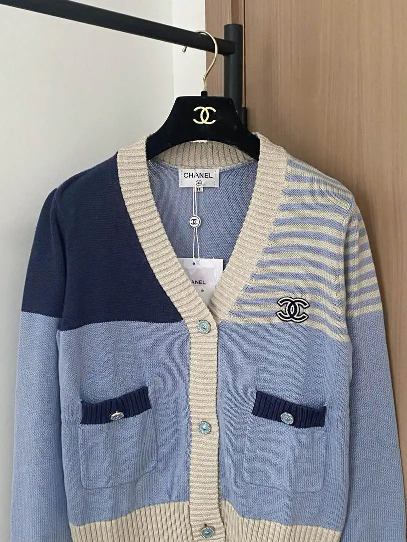 Chanel Women Wool  Cardigan Sweater CC69213
