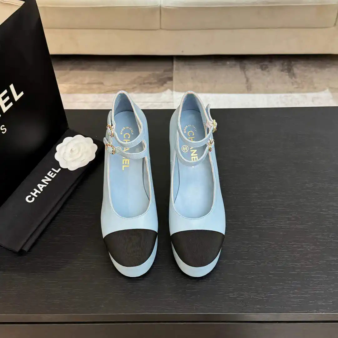Chanel Women's 25P Pumps Fashion Shoes C93501