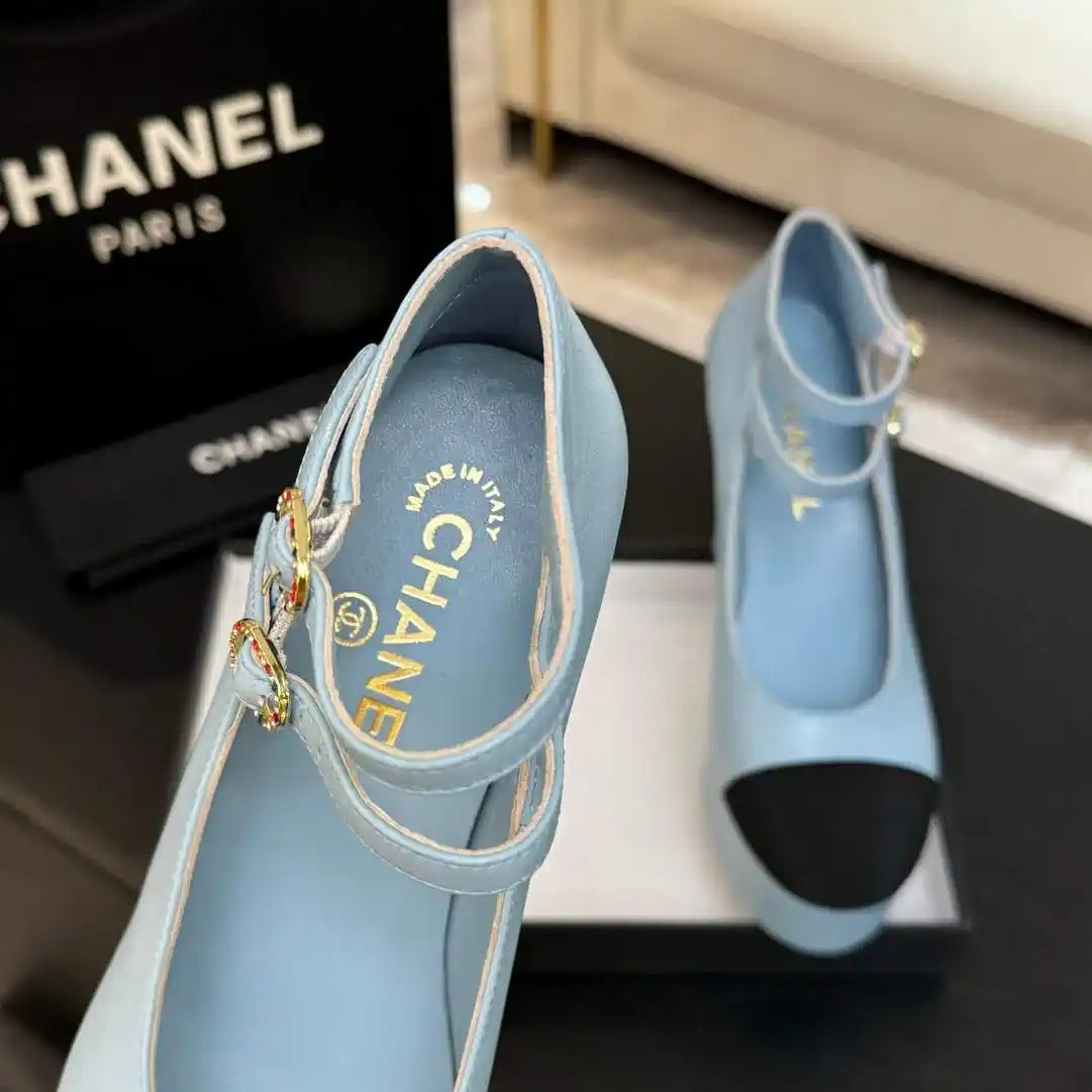 Chanel Women's 25P Pumps Fashion Shoes C93501