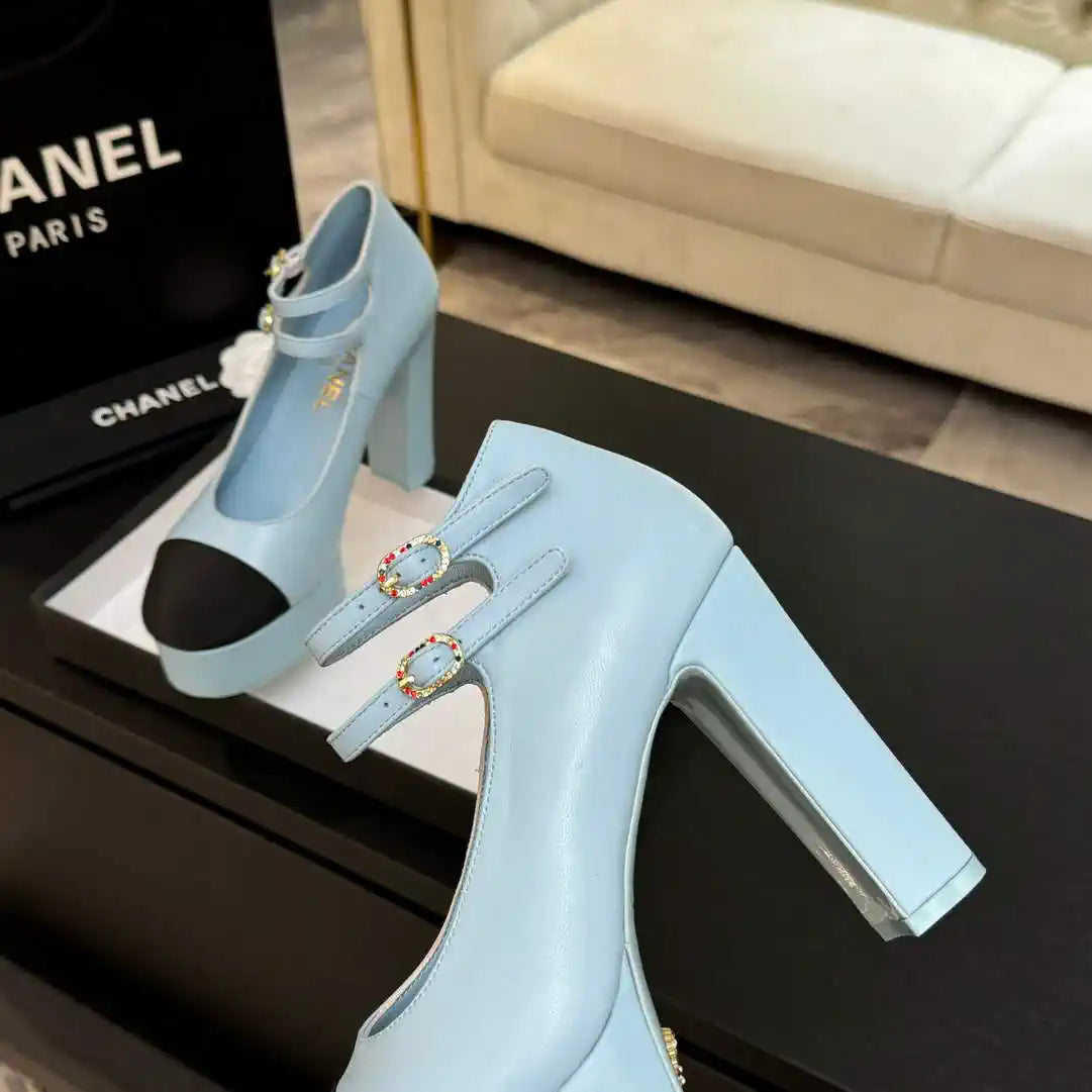 Chanel Women's 25P Pumps Fashion Shoes C93501