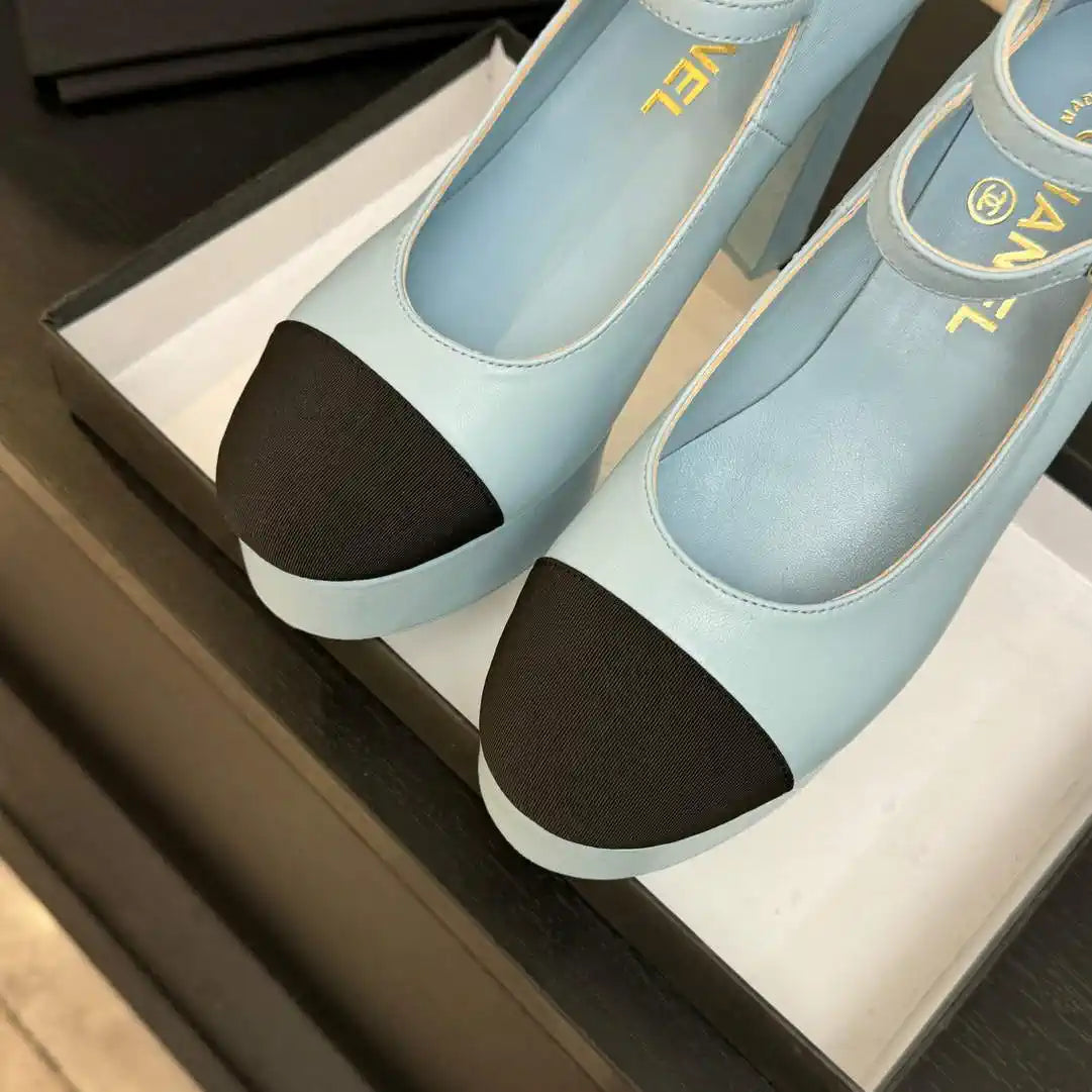 Chanel Women's 25P Pumps Fashion Shoes C93501