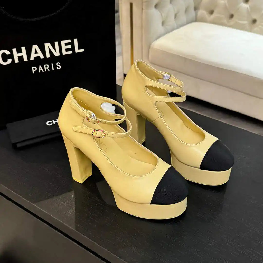 Chanel Women's 25P Pumps Fashion Shoes C93502