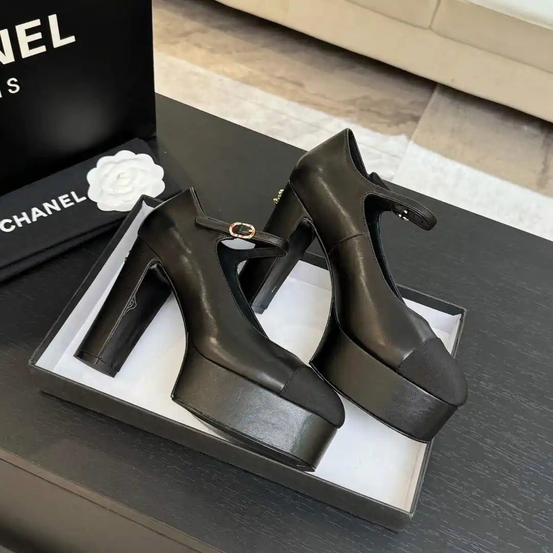 Chanel Women's 25P Pumps Fashion Shoes C93505