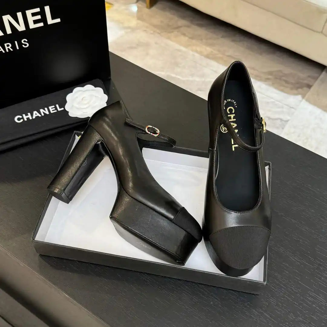 Chanel Women's 25P Pumps Fashion Shoes C93505
