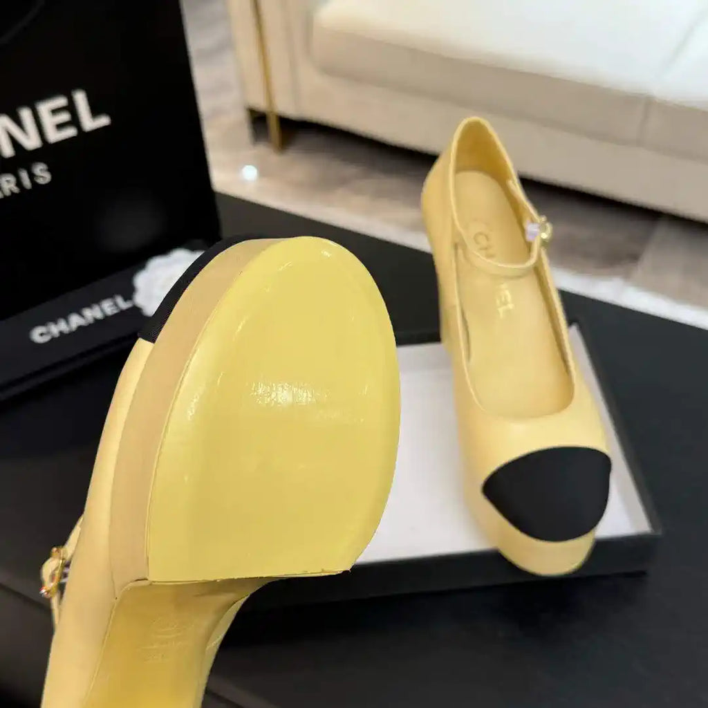 Chanel Women's 25P Pumps Fashion Shoes C93506